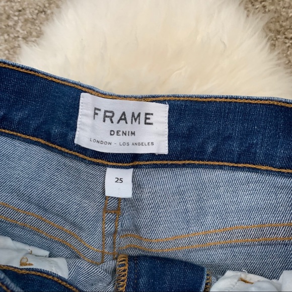 FRAME Light Wash Le Gaucho Flare Crop Jeans - Picture 5 of 8